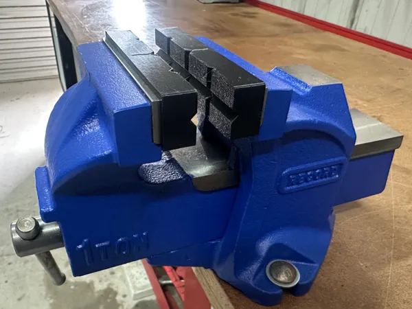 https://makerworld.bblmw.com/makerworld/model/US675603b2614eed/design/2025-11-13_72293d2465634.jpg