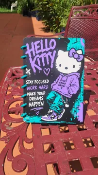 Tapa o cubierta: Urban Hello Kitty A5 Notebook Cover — vista de referencia 3