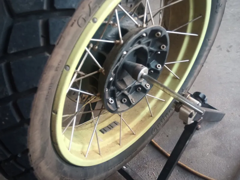1100/1150 BMW static wheel balance adapter