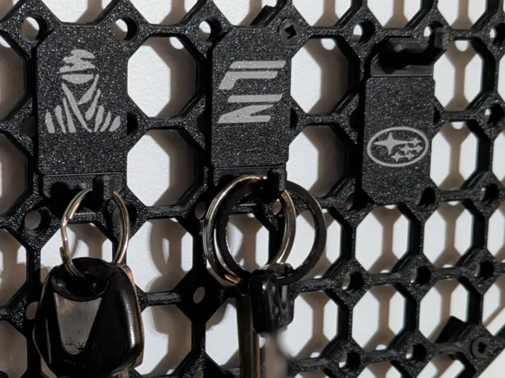 Key Hooks With Logo Plate for Multiboard - Free 3D Print Model - MakerWorld