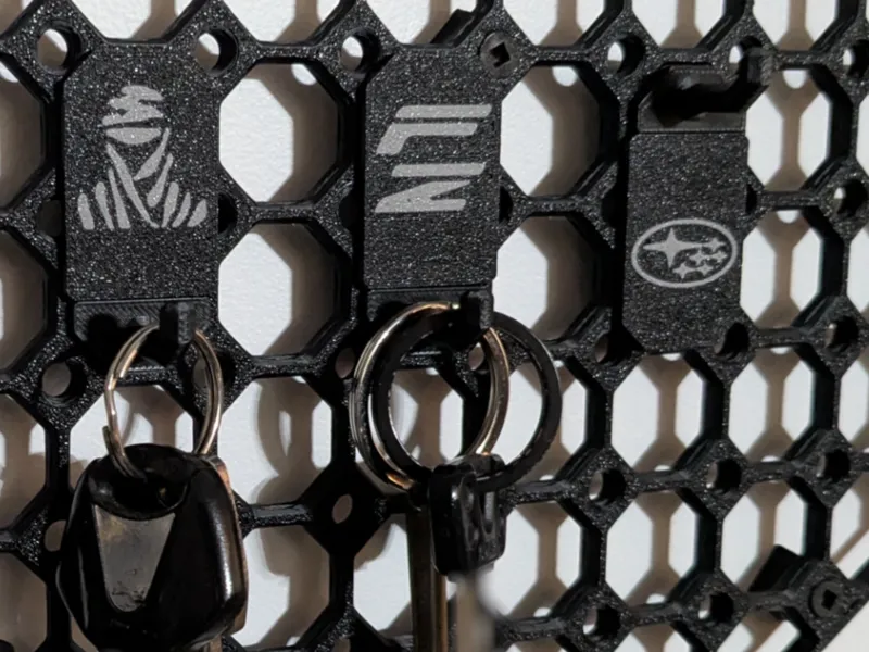 Key Hooks With Logo Plate for Multiboard