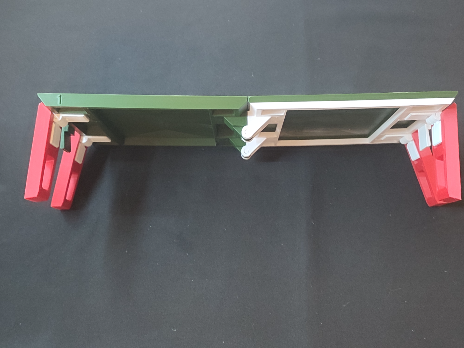 ++FLIP UP++ mini tavolo pieghevole EDC