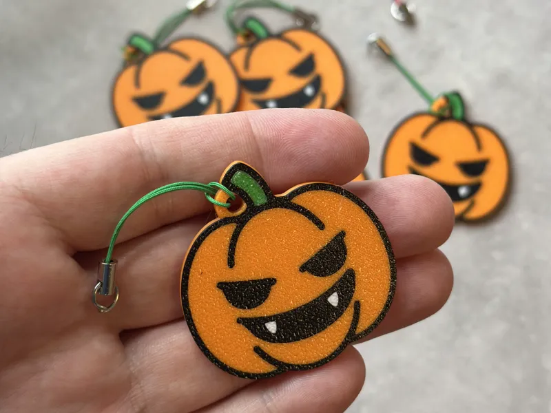 Halloween pumkin keychain