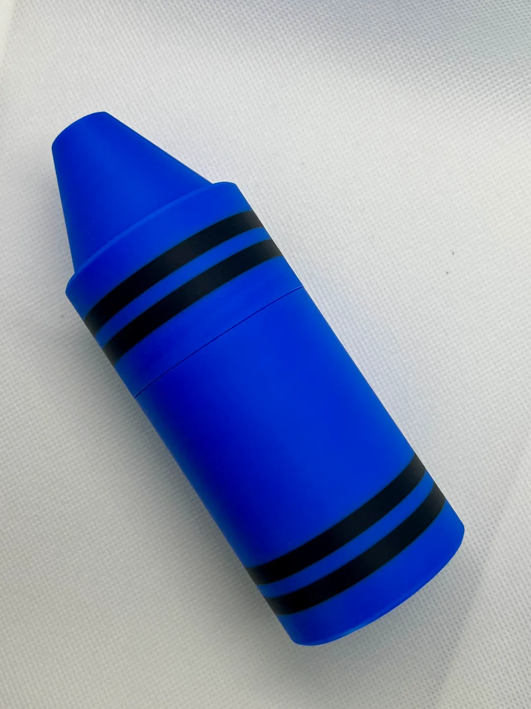 Crayon Container view 4