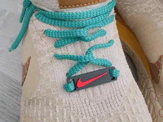 Nike Shuhband