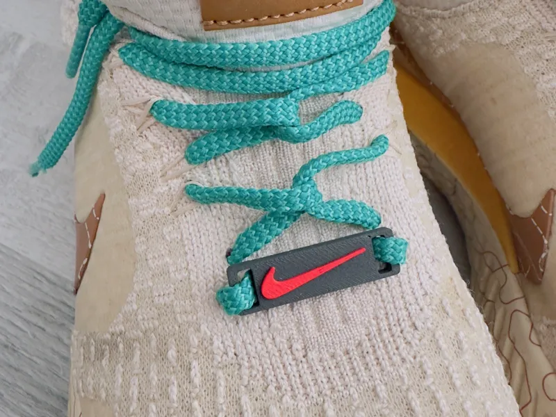 Nike Shuhband