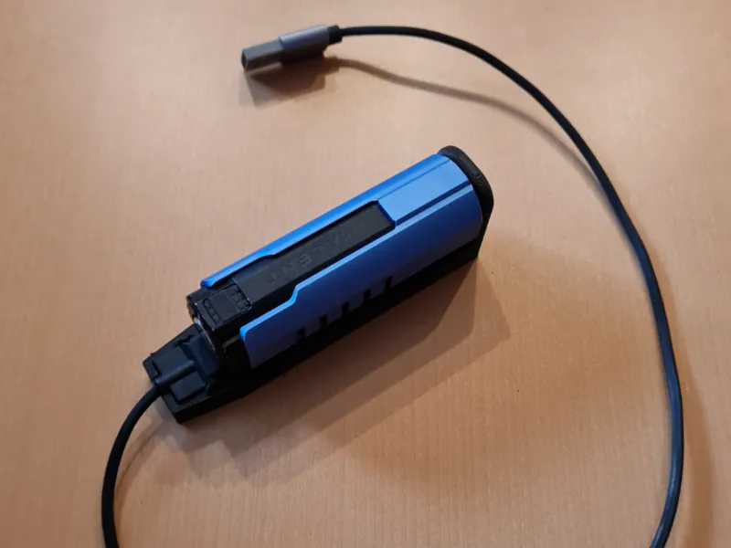 Imalent LD40 charging station