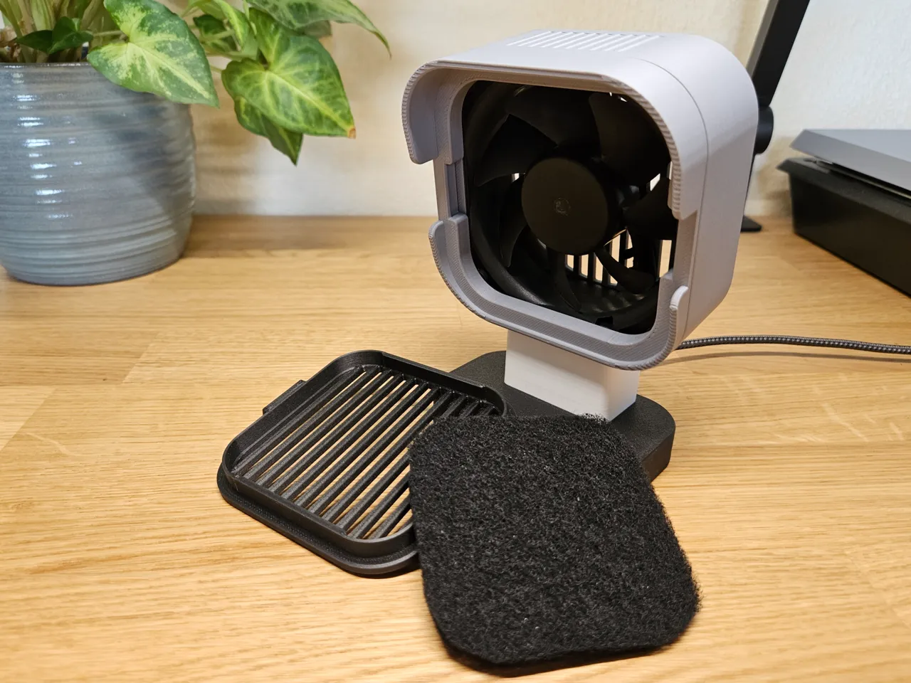 Soldering Fume Extractor, USB-C, Filter Tray view 3