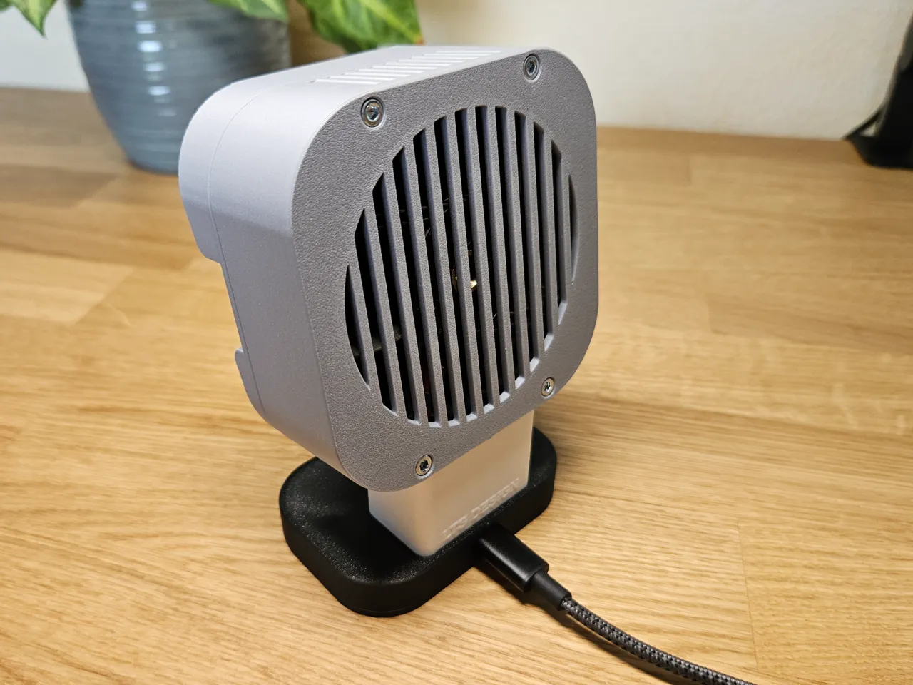 Soldering Fume Extractor, USB-C, Filter Tray view 2