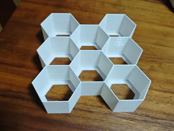 https://makerworld.bblmw.com/makerworld/model/US677b0560c26662/design/2025-04-27_20bc616a268f5.jpg