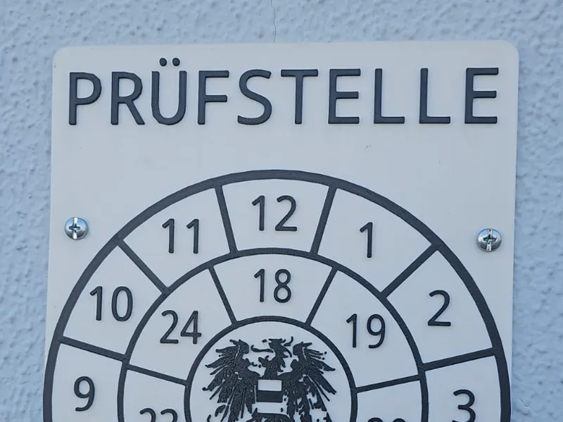 §57a Pickerl Prüfstelle Schild AUT/Ö