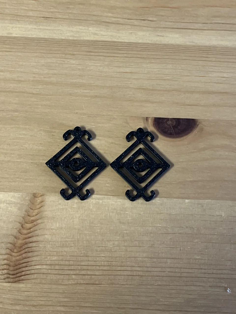 earrings view 2