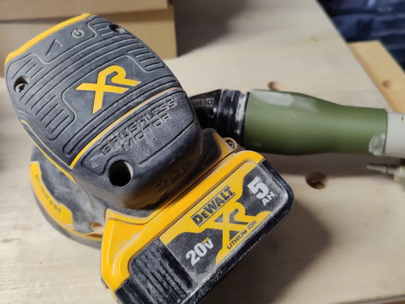 Shop Vac Hose Adapter for DeWalt Sander