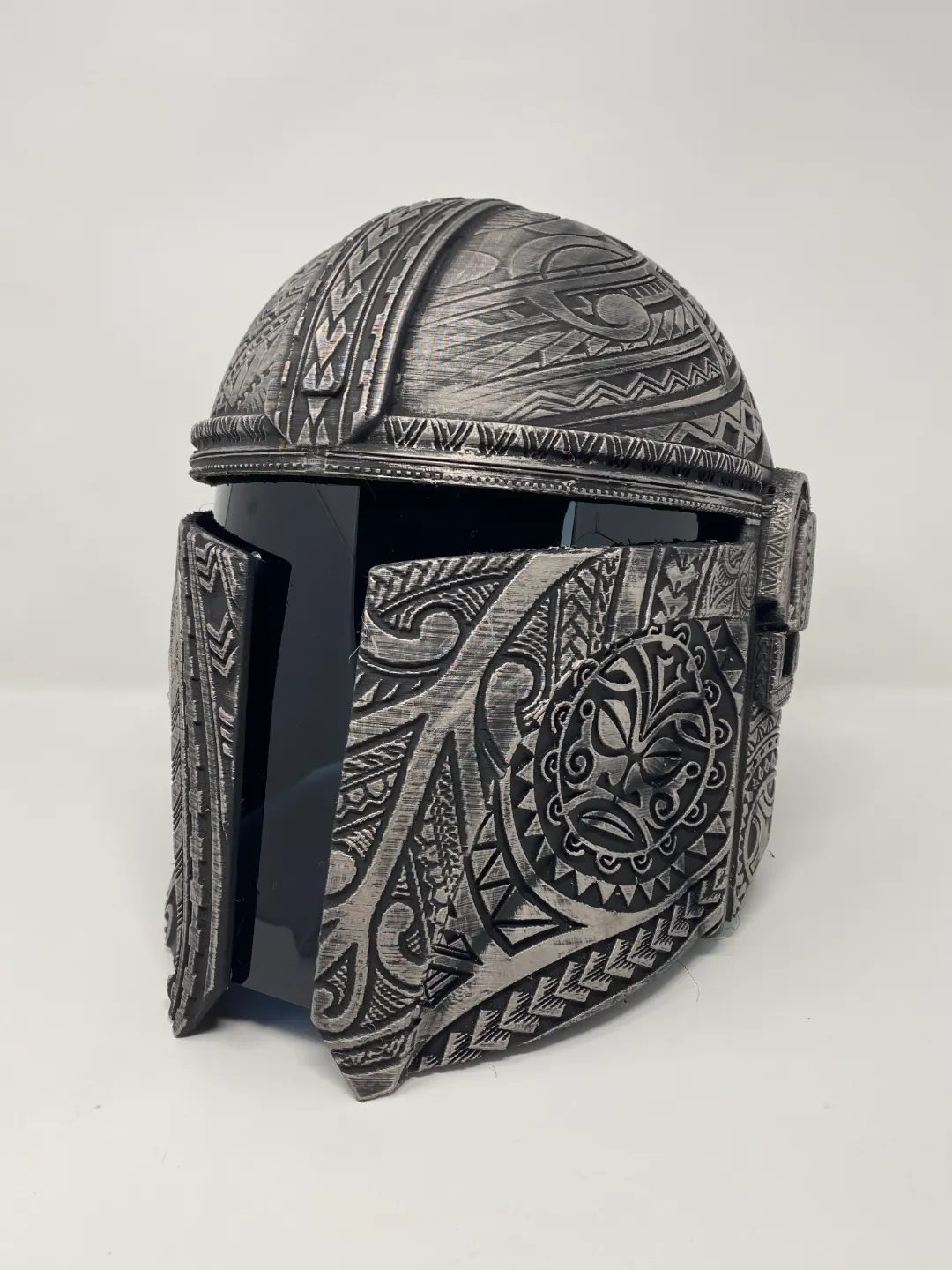 Tribal Mandalorian Helmet view 3