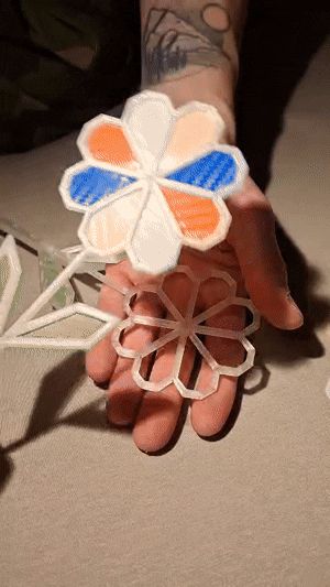 Stained Glass Flower (Easy color change System)