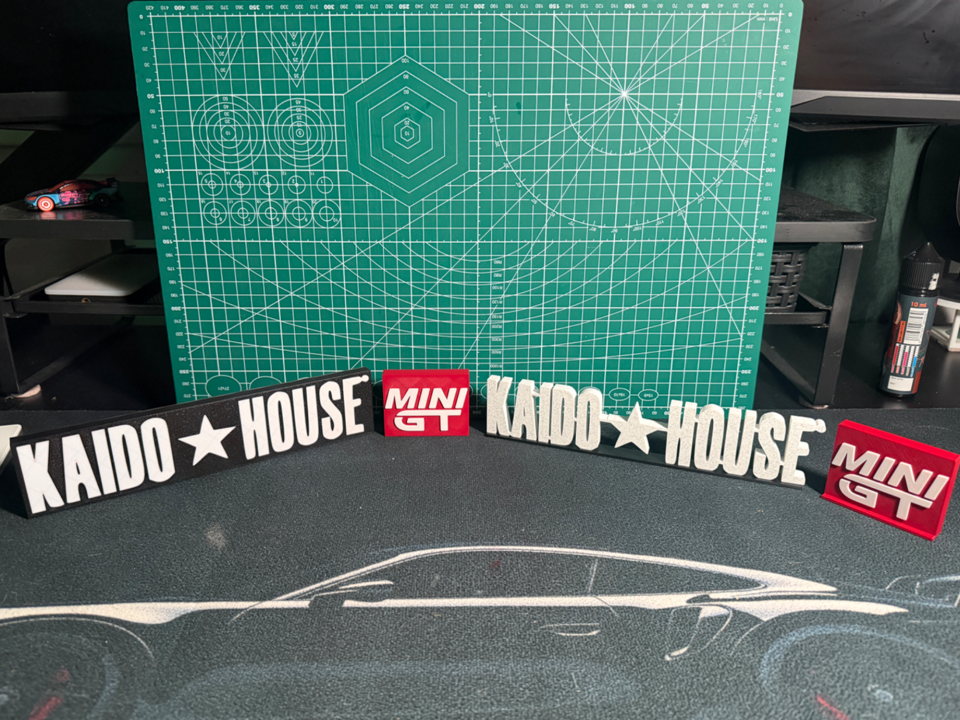 Kaido House logos - Stand / Wall