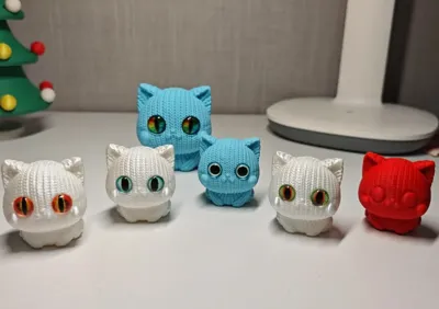 Knitted Cat with Bio-Eyes