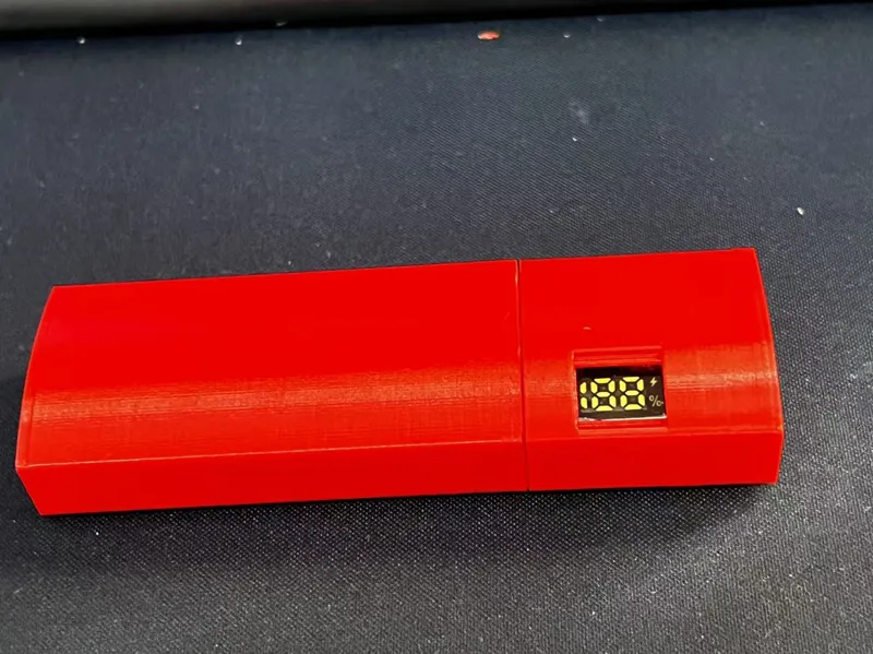 数显迷你充电宝（同口输入输出全协议快充）