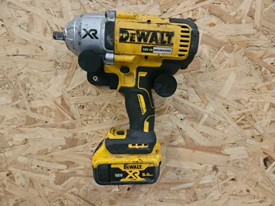 Impact wrench hanger