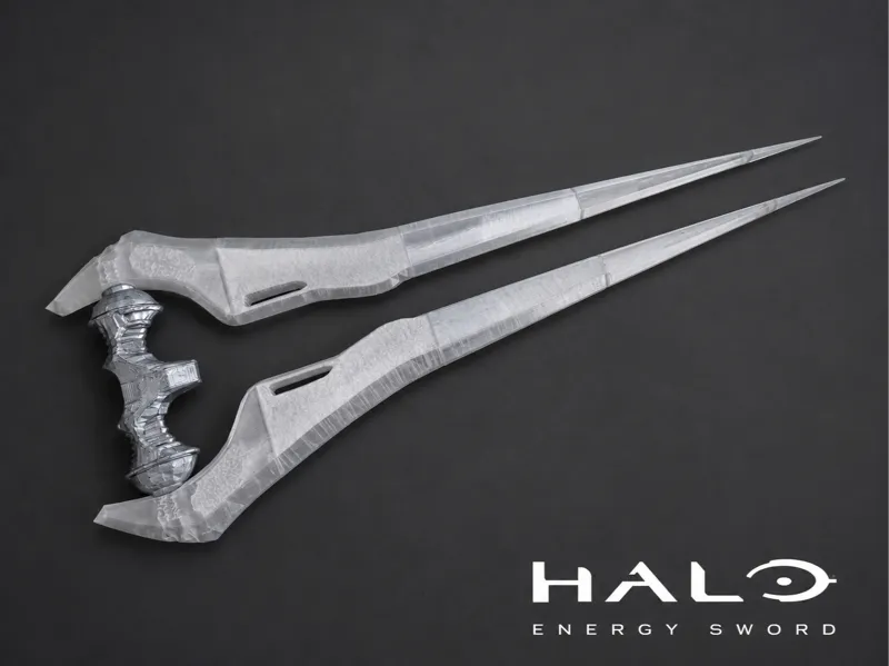 Halo Energy Sword - life-sized and light up!