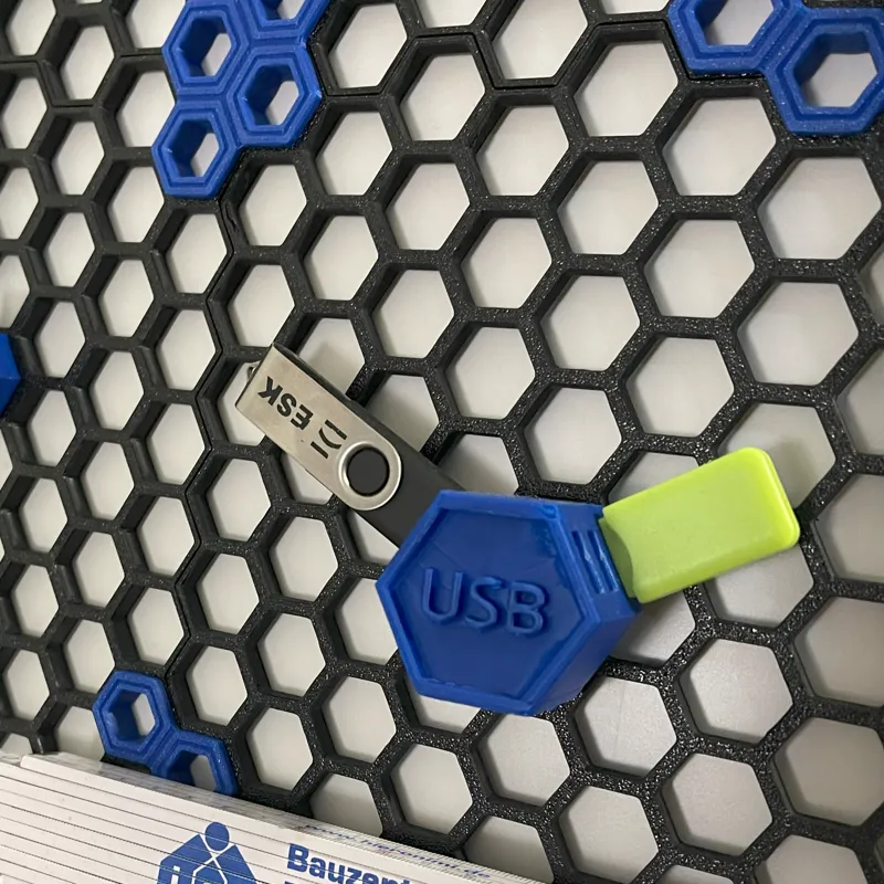 HSW USB Holder small