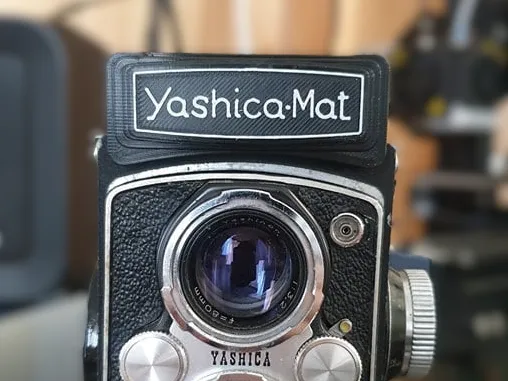 Yashica Mat Logo - Original