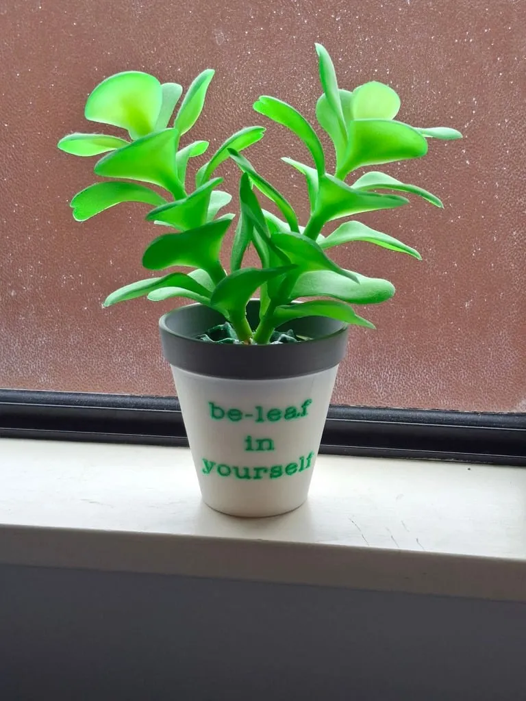 Plant pot and artificial filling