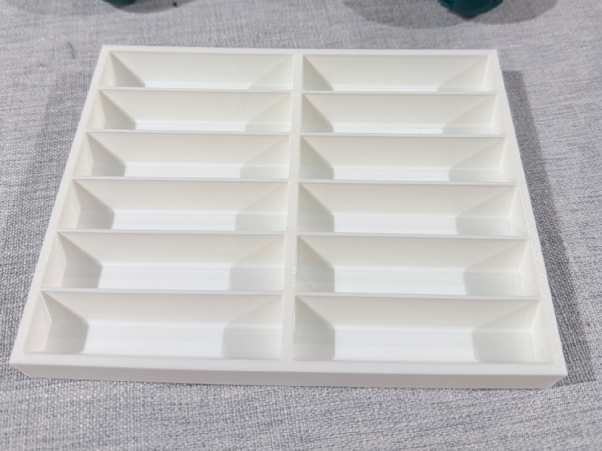 Woof Dog Brush Refill Mold 