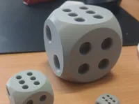 0.2mm layer, 3 walls, 6 top & bottom layers 15% infill