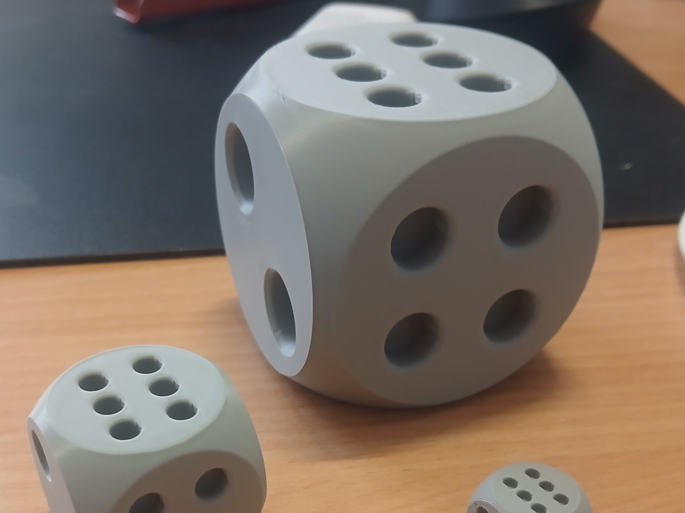 CHUNKY PERFECT DICE D6 64mm