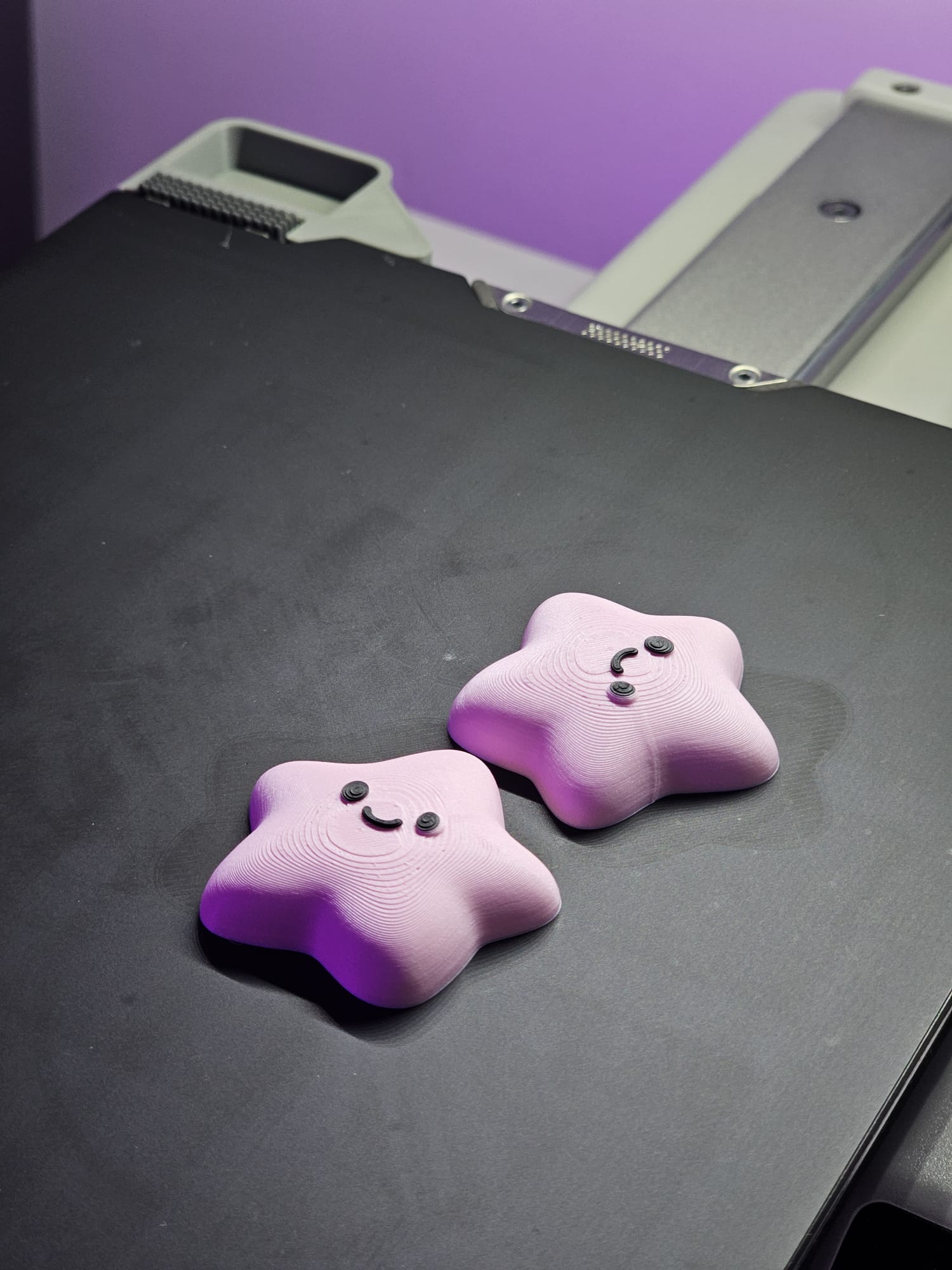 Miniatura 4 do modelo 3D Star Clicker - Chubby & Colorful