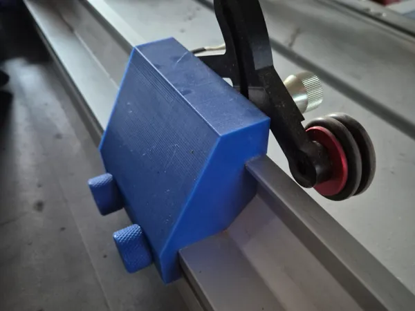 https://makerworld.bblmw.com/makerworld/model/US67cb39b624cc47/design/2025-12-30_8c74bbe9c78148.jpg
