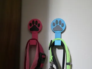 Leash Holder
