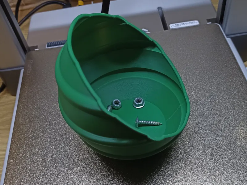 Magnetic bucket vertical or horizontal use