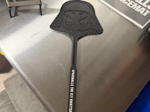Pieza para disfraz o exhibición: Spaceballs The Fly Swatter — referencia de MakerWorld