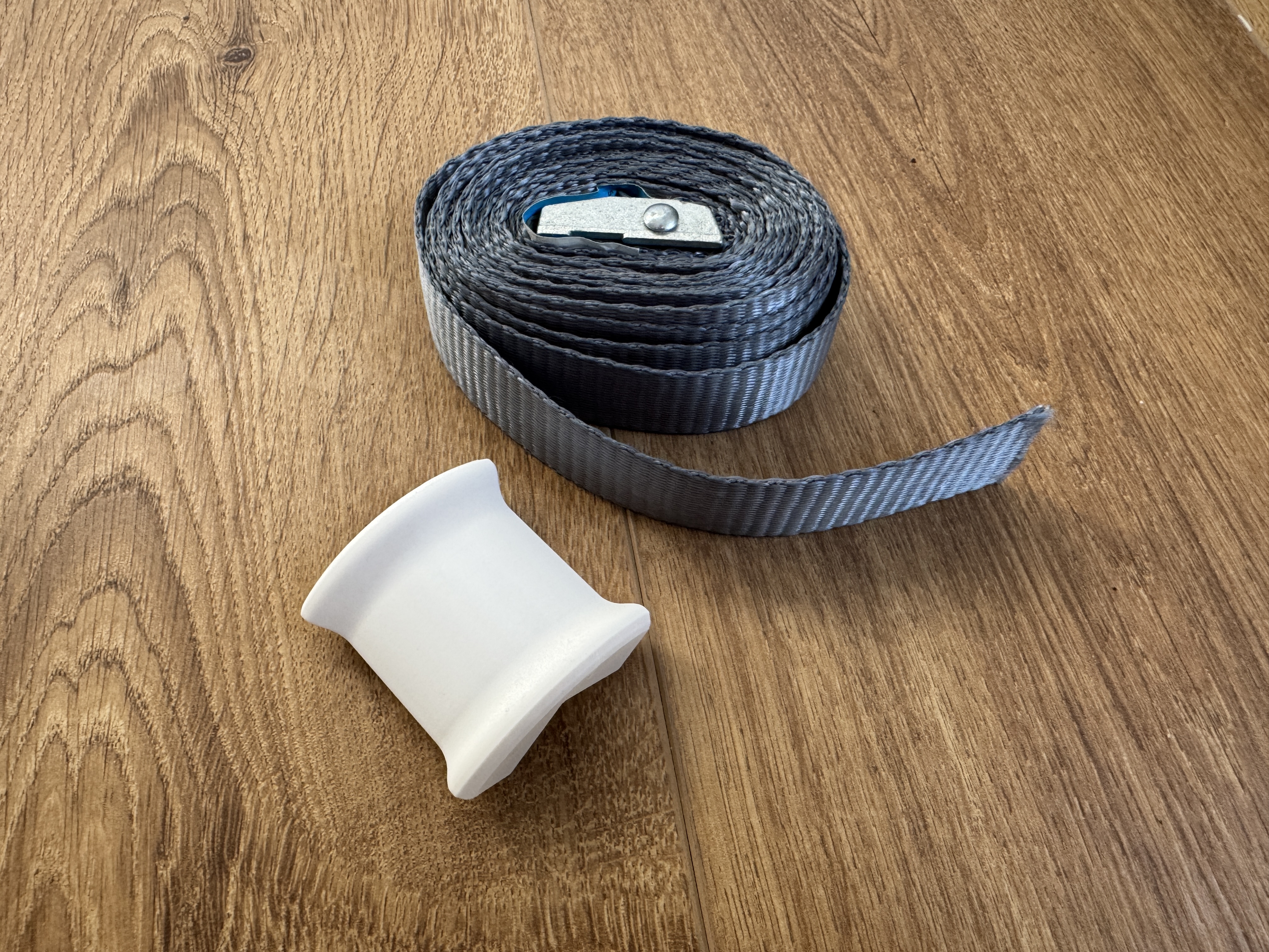 Miniatura 4 do modelo 3D Ratchet Strap Corner Protector – Multiple Sizes