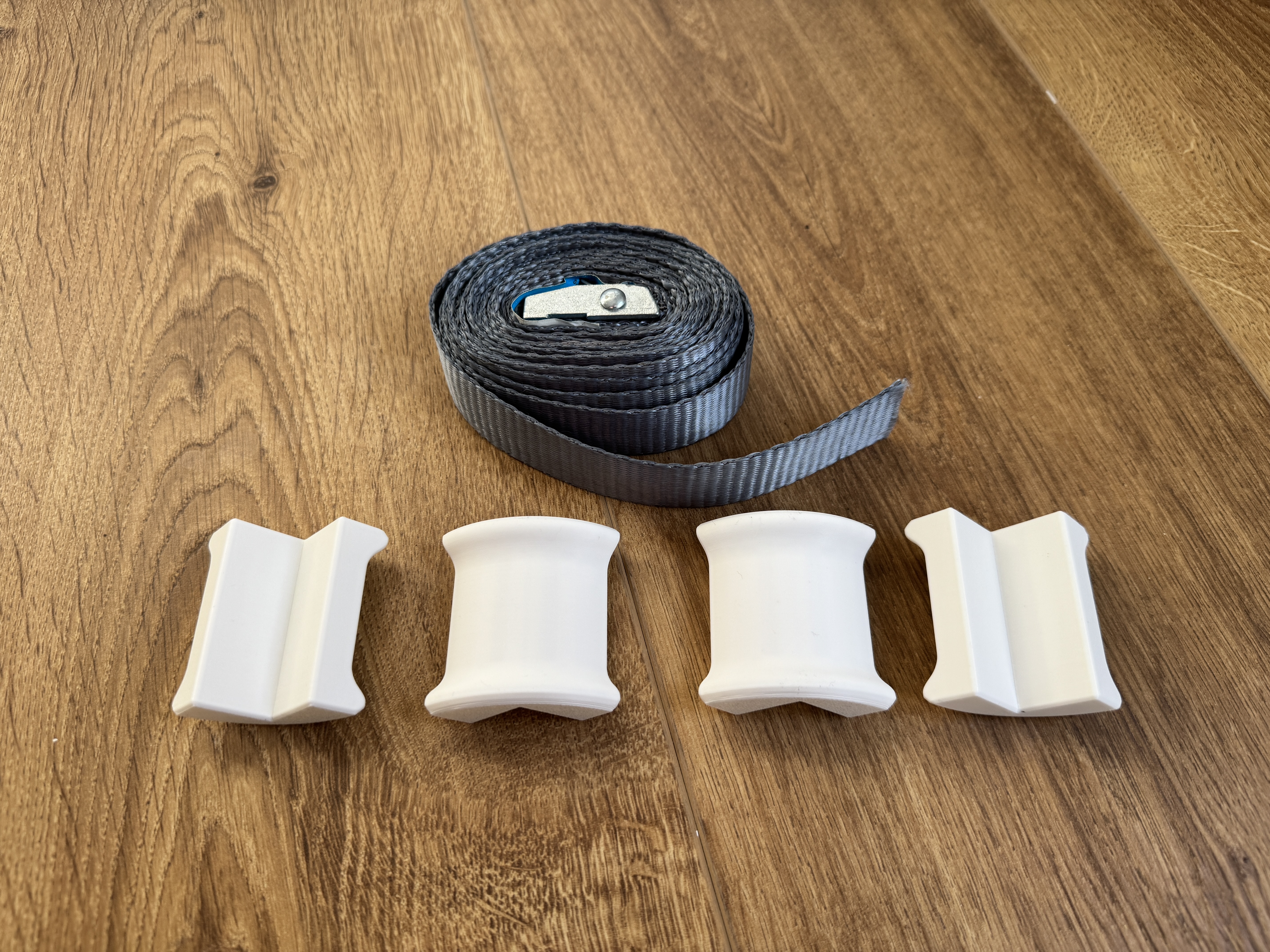 Miniatura 1 do modelo 3D Ratchet Strap Corner Protector – Multiple Sizes