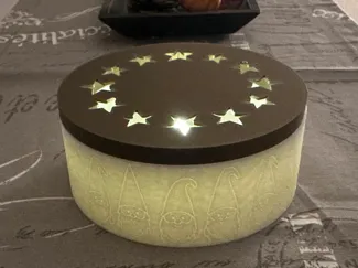 Wichtelschale mit Sternenmotiv