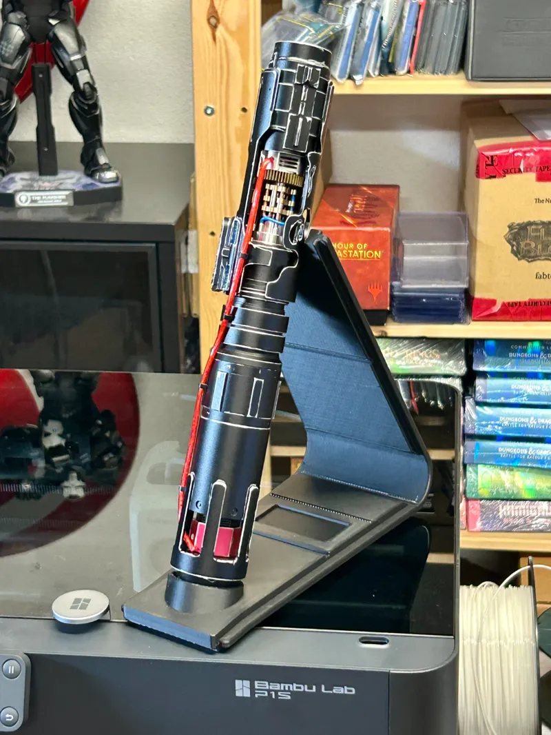 Vertical saber stand - Prop Shop replica