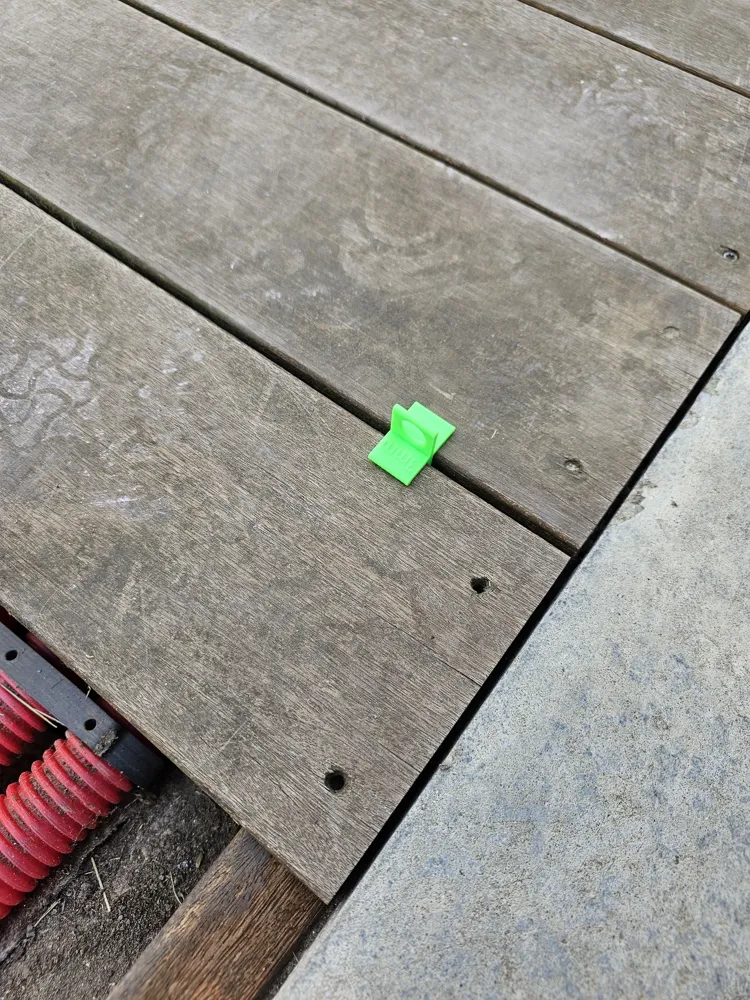 Wood decking spacer 2,5 4mm by matthiasdeblaiser MakerWorld