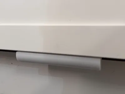 Hands-free cabinet opening helper-use your toes