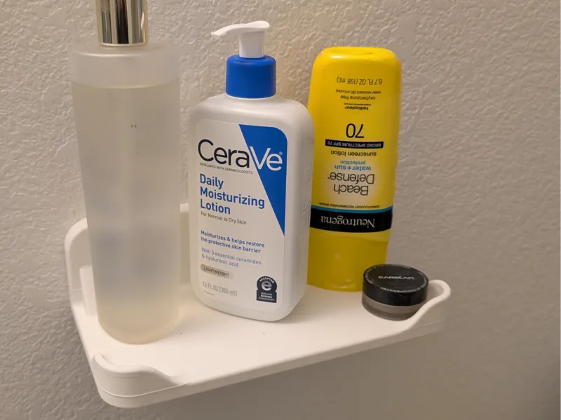 Bathroom wall mount shelf