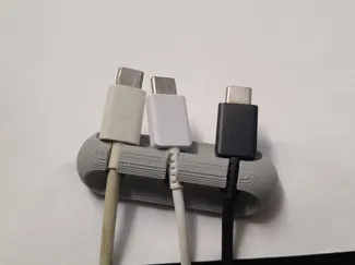 3 clip wire/ cable organizer