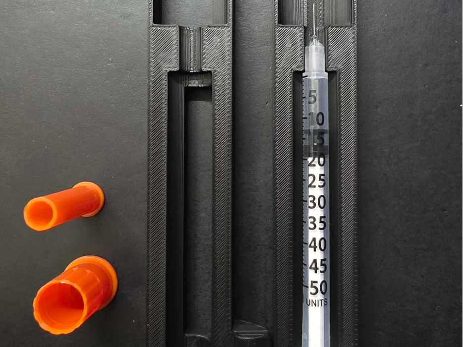 0.5mL syringe-to-vial adapter (3 & 10mL)