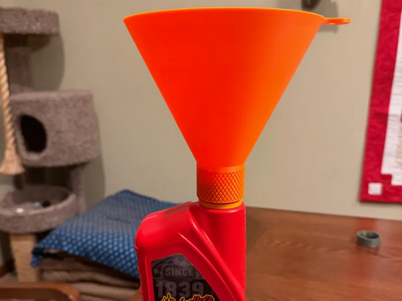 Schaeffers Oil Funnel