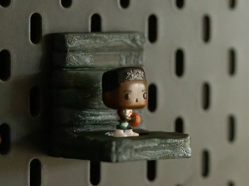 Stranger Things Lucas Figure Holder, IKEA Skådis