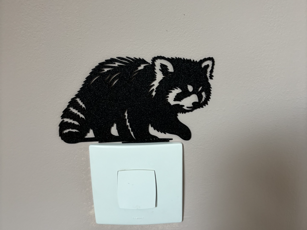 Décoration panda roux pour prise ou interrupteur