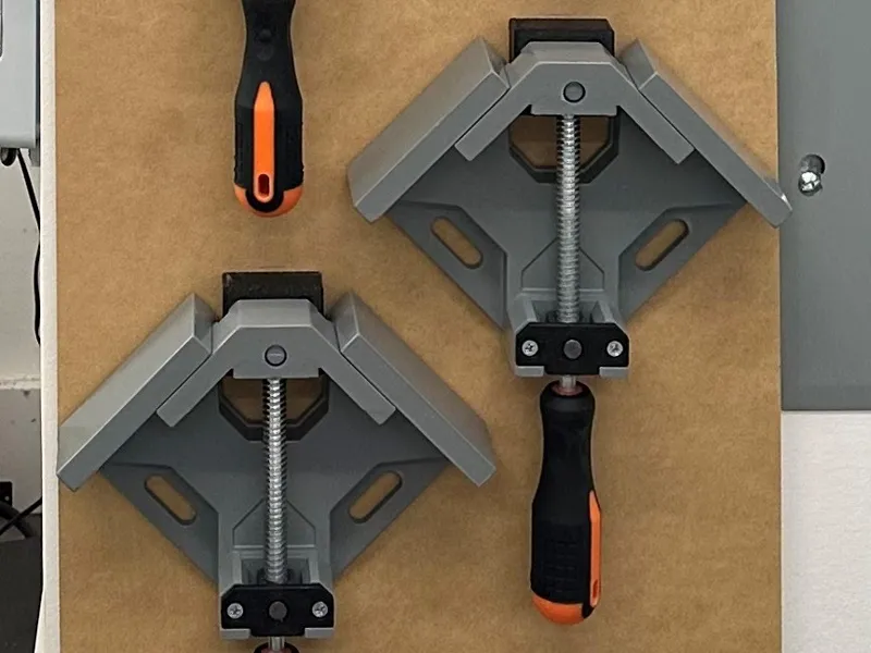 Corner Clamp Wall Mount