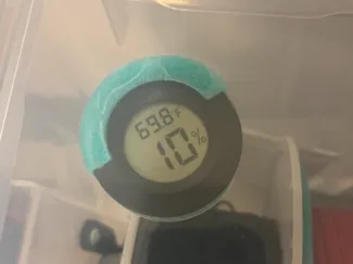 Hygrometer Holder for dry box