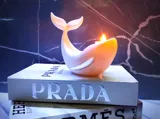 Държач за свещ с форма на кит